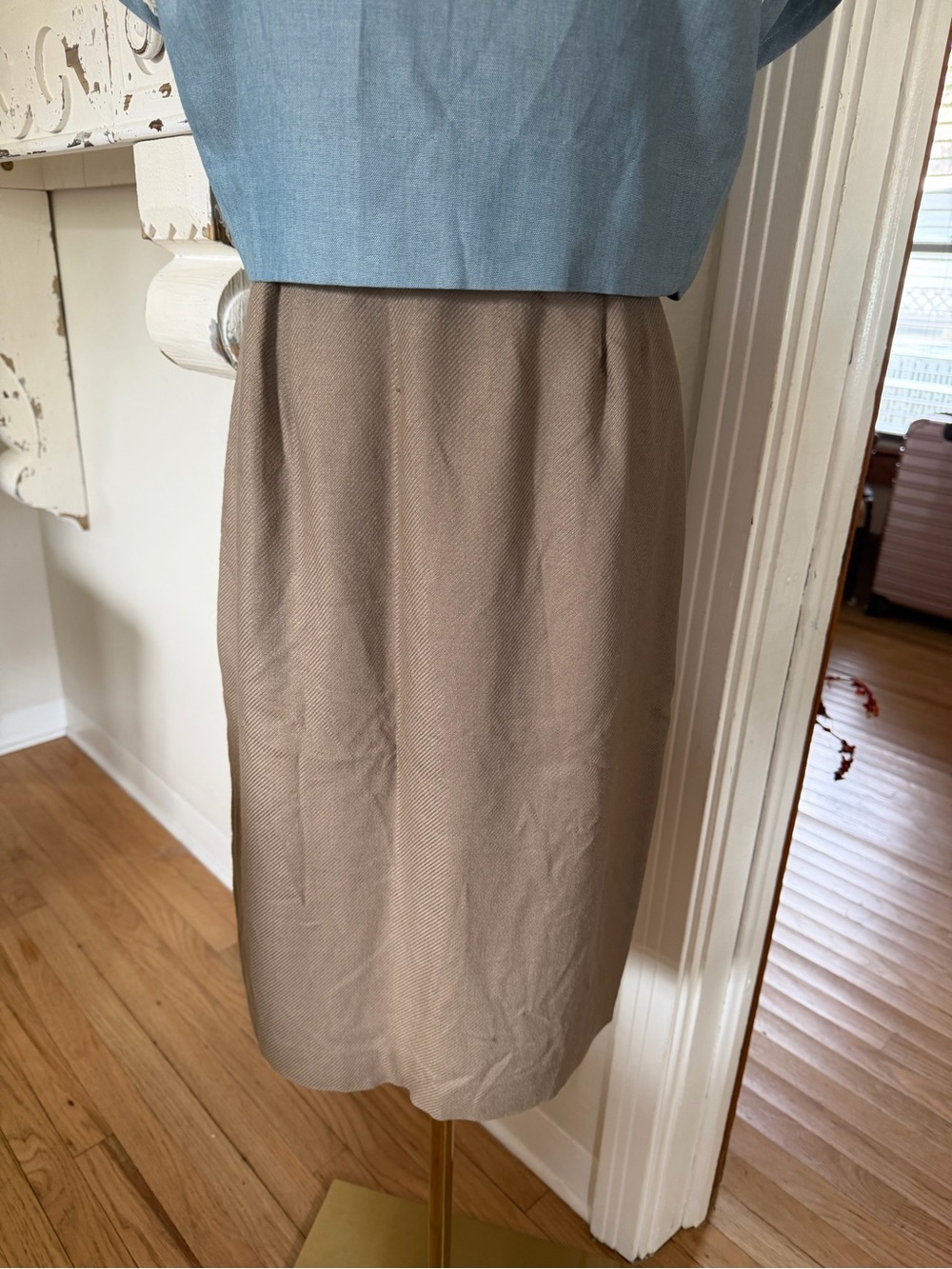 Jones New York Taupe Pencil Skirt